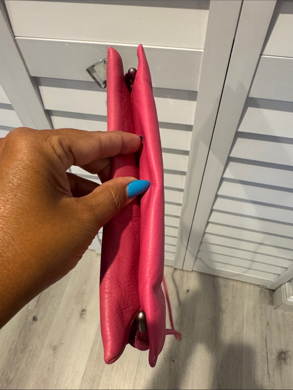 Free People Hot Pink Cow Leather Crossbody Bag with magnetic closure. - Picture 5 of 11